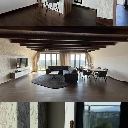Panorama Mountain Villa *